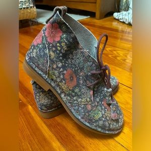 Hush Puppies Floral Desert Boots